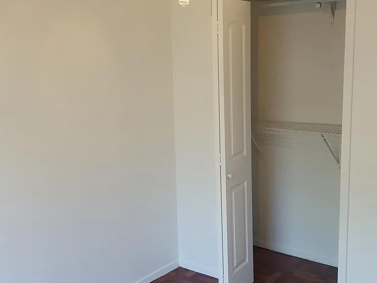 7901 Trimble Dr — Photo 9
