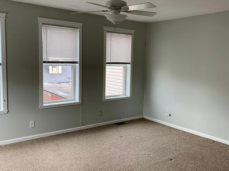 1819 Larkins Way — Photo 25