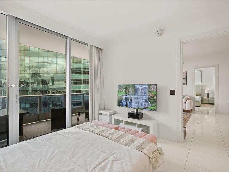 200 Biscayne Boulevard Way #5009 — Photo 39