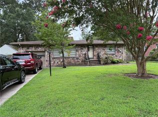25 Rutledge Rd, Newport News, VA 23601