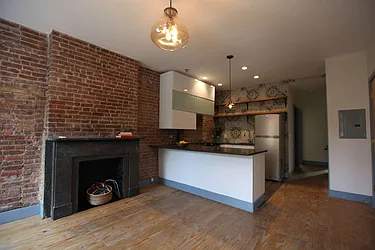 Rented by Gazal International Brokerage Group