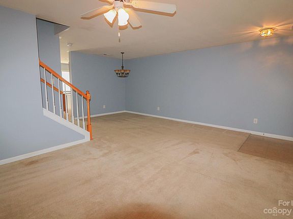 2nd image of 715 Rock Lake Gln