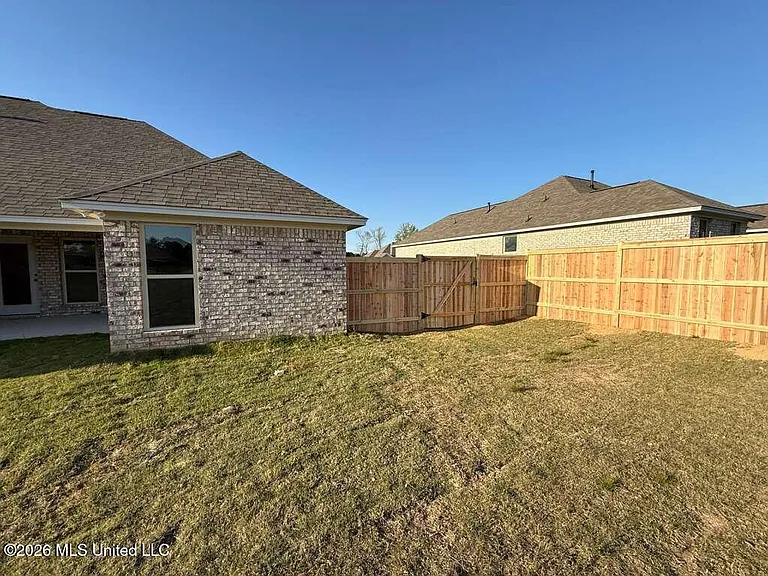571 Patrick Farms Dr — Photo 49