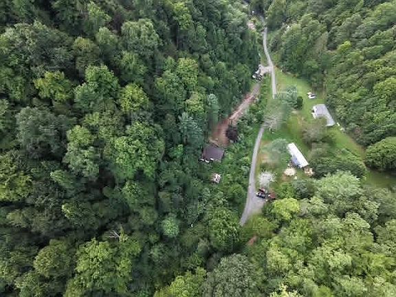 5th image of 1238 Hurley Runyon Rd