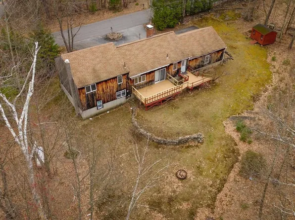 43 Snow Road, Goffstown, NH 03045