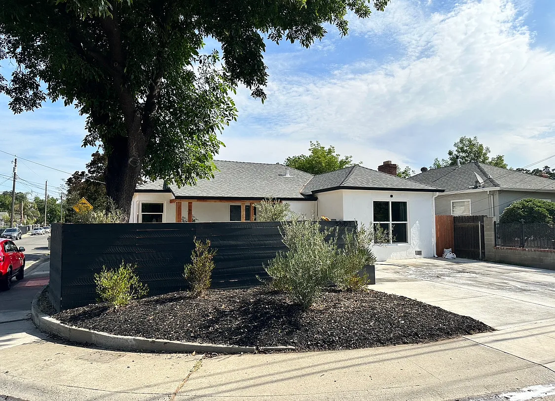 Building Photo - 3501 16th Ave