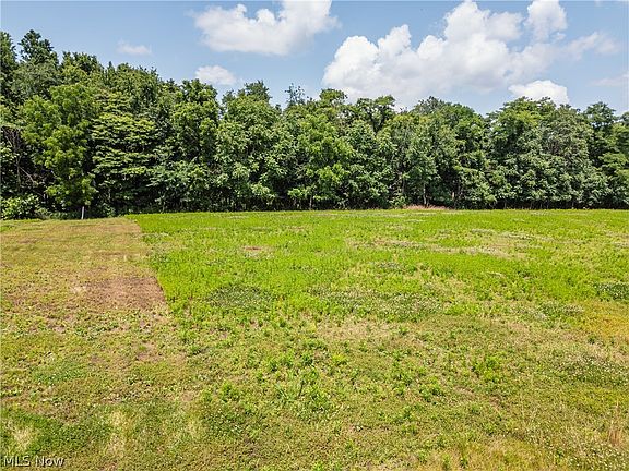 2nd image of 5 Township Road 51 NE
