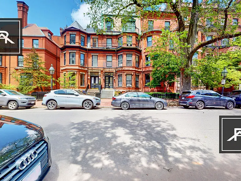 275 Marlborough St #CH — Photo 10
