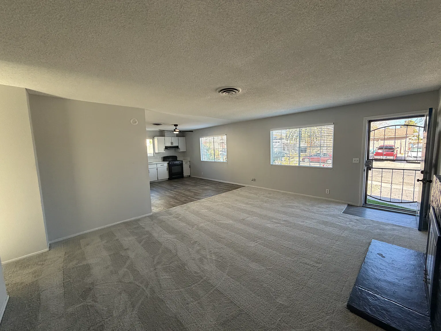 4693 Livermore Ave — Photo 4