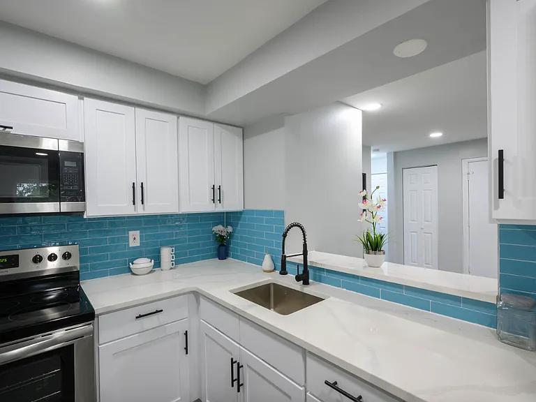 3312 Old Capitol Trl #1B — Photo 9