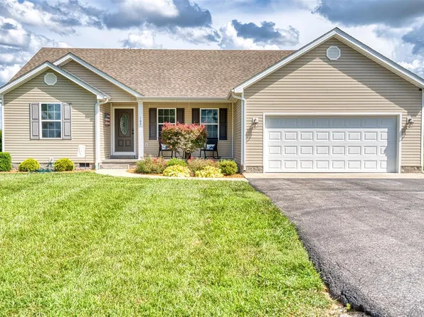 105 Pembroke Ln, Russellville, KY 42276