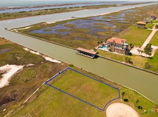 384 W Vineyard Bay, Pt O Connor, TX 77982