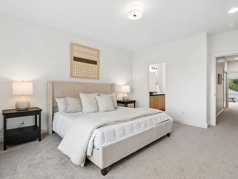 4830 SW View Point Ter — Photo 17