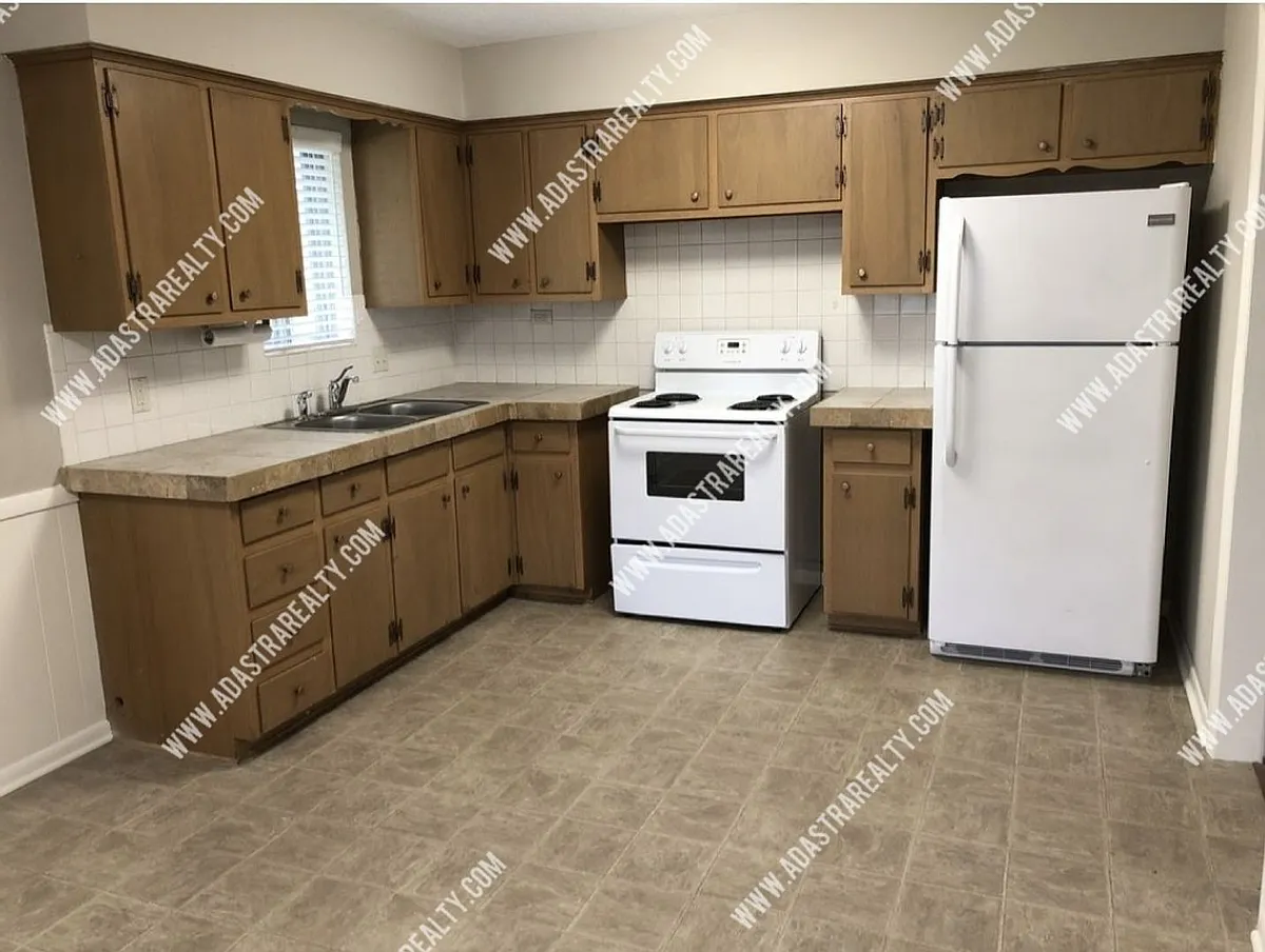 Building Photo - 110 Brookside Dr