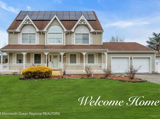 128 Mapletree Rd, Toms River, NJ 08753