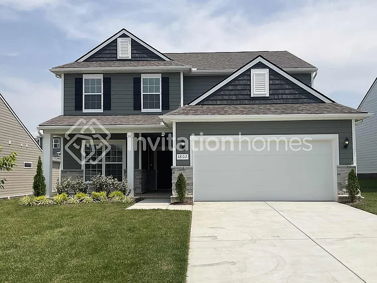 3802 Lantern Ln — Photo 1