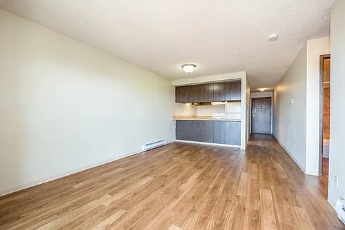 Floor plan 303