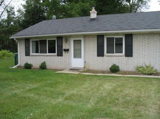 174 Odoherty Rd, Brighton, MI 48116