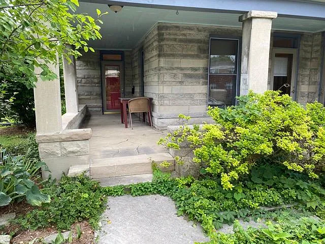 601 S Grant St — Photo 23