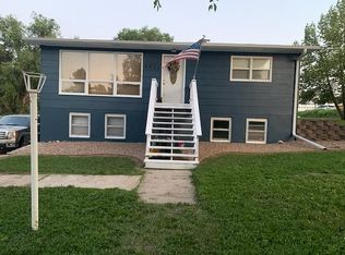 2031 Washington Ave, Hot Springs, SD 57747