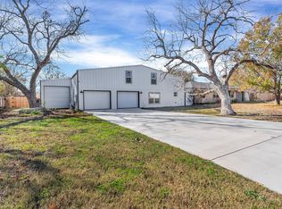 406 N Oak Ln, Tolar, TX 76476