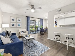 4800 Westshore, Tampa, FL 33611