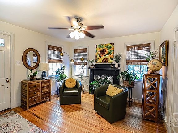4th image of 2224 E 38th Street