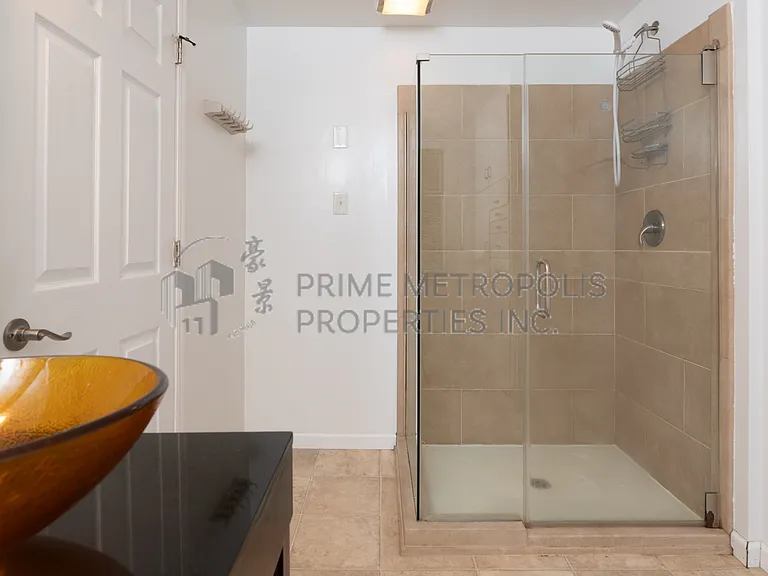 16428 SE 16th St — Photo 10