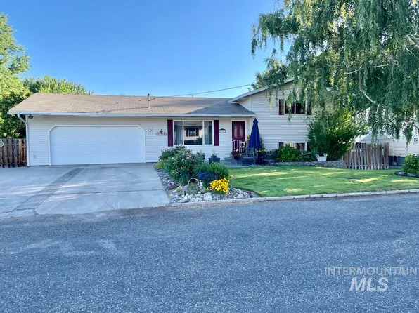 2321 Rolling Hills Dr, Clarkston, WA 99403