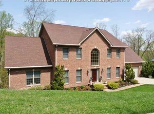 102 E Ridge Rd, Charleston, WV 25314