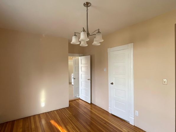 (undisclosed Address)