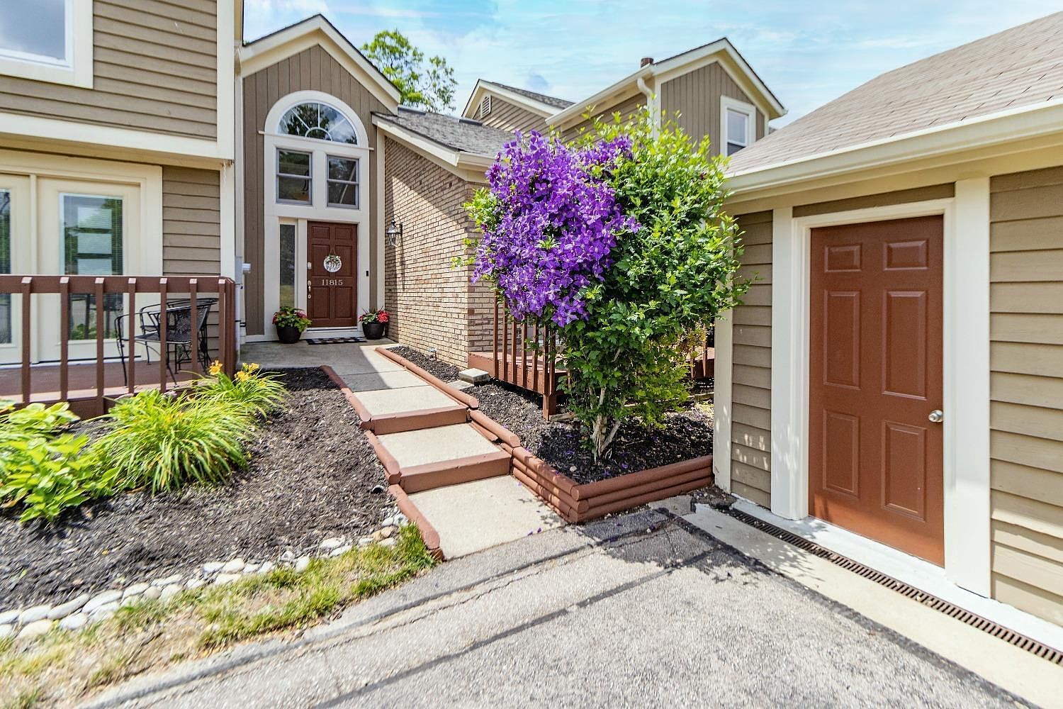 11815 Vaukvalley Ln, Cincinnati, OH 45249 Zillow