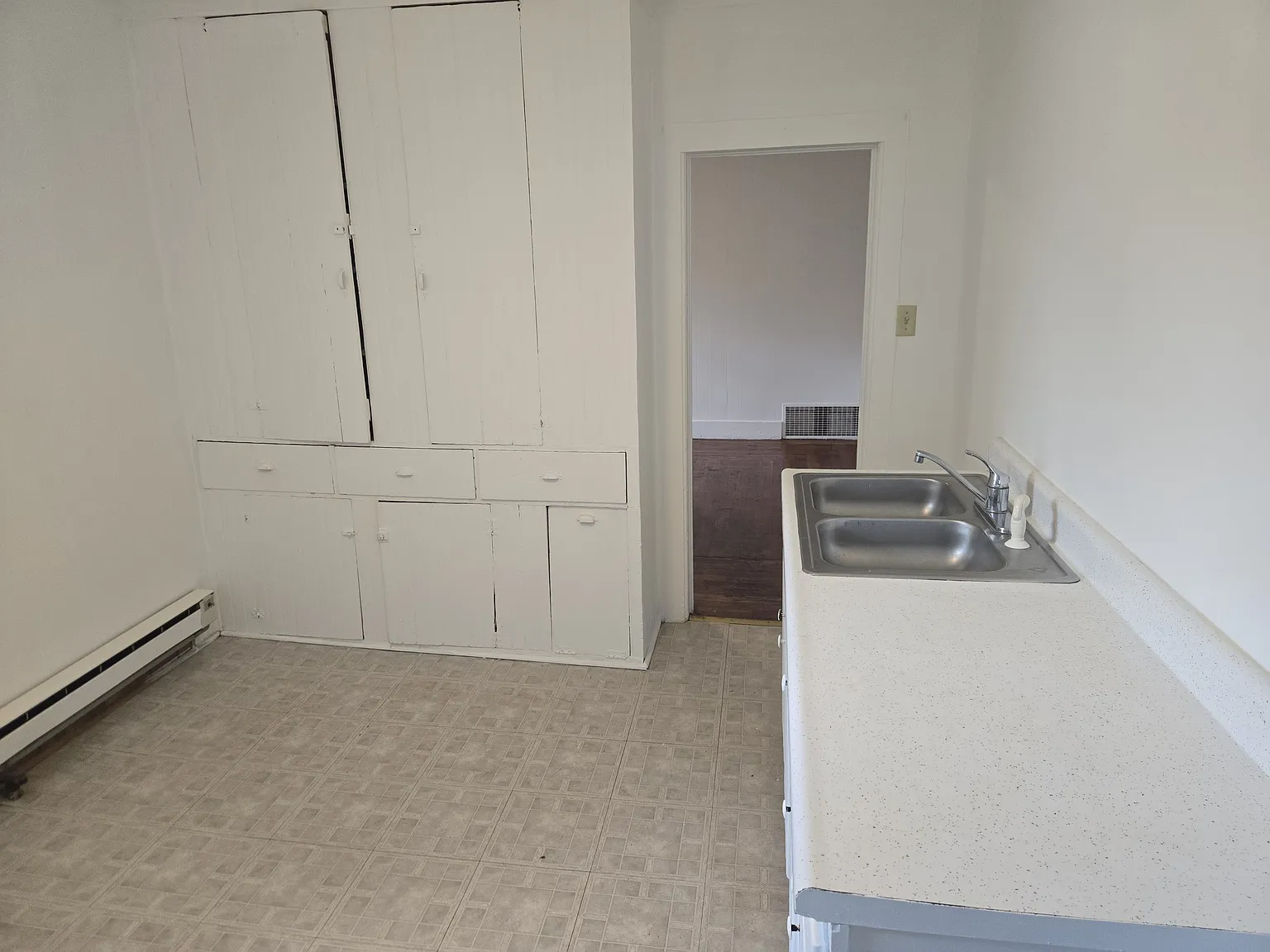 1 bed, 775 sqft, $795 — Photo 1