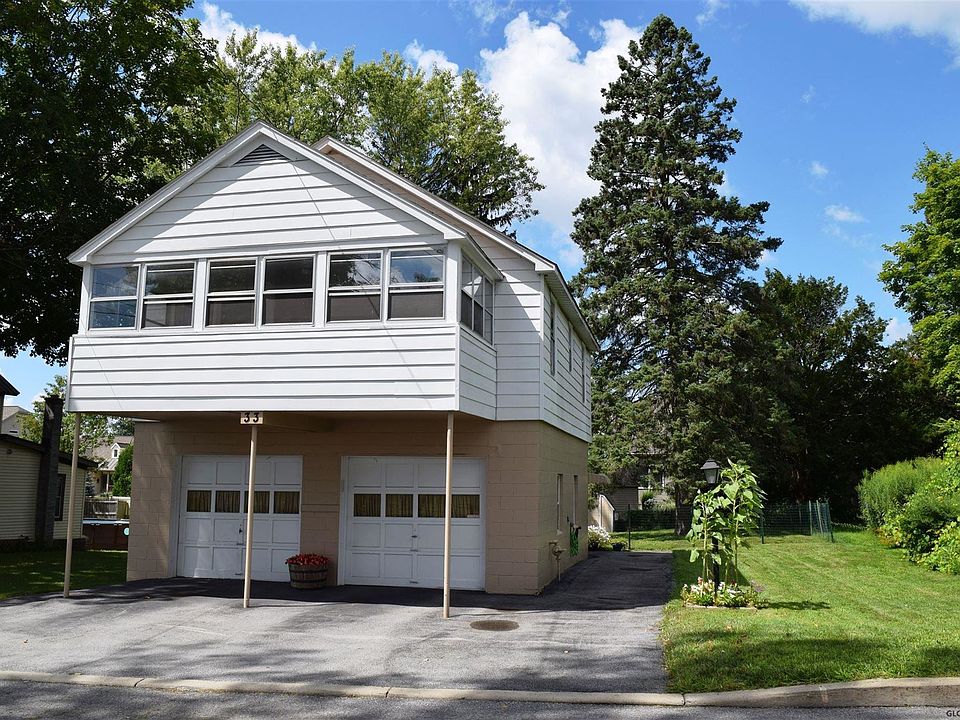 1st image of 33 Newton Ave