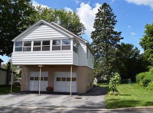 33 Newton Ave, Saratoga Springs, NY 12866