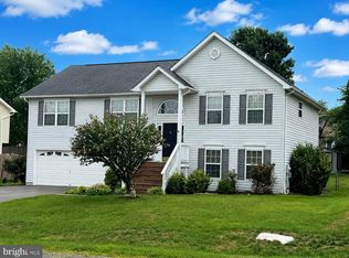 123 Fairfax Dr, Stephens City, VA 22655