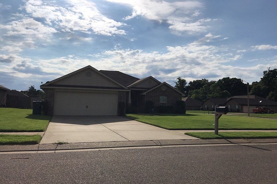 1st image of 7771 Walnut Glenn Dr