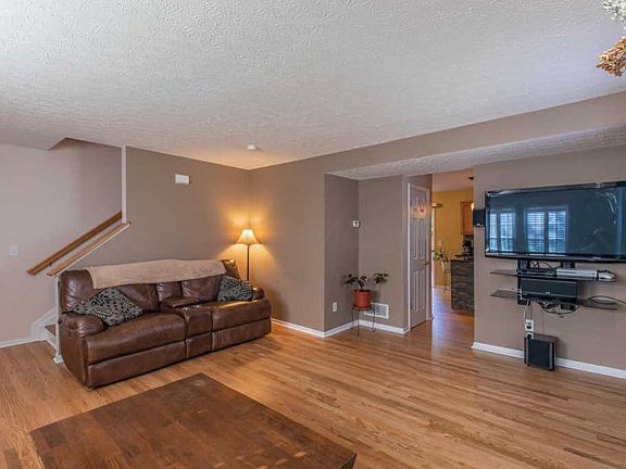 5th image of 5481 Hillbrook Dr