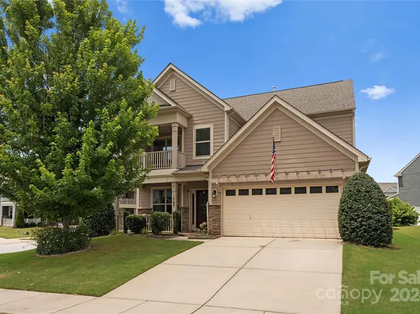 1047 Baldwin Dr, Lancaster, SC 29720