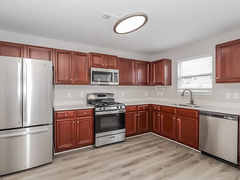 11658 Kades Trl — Photo 8