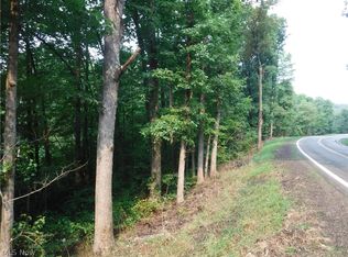 541 State Rd, Coshocton, OH 43812