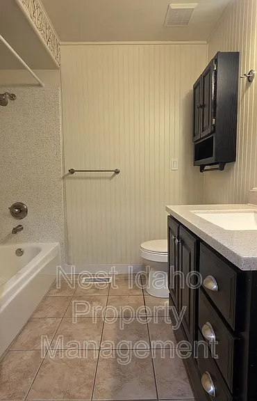 10127 W Springdale Ct — Photo 10