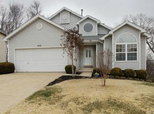 459 Valparaiso Ct, Valley Park, MO 63088
