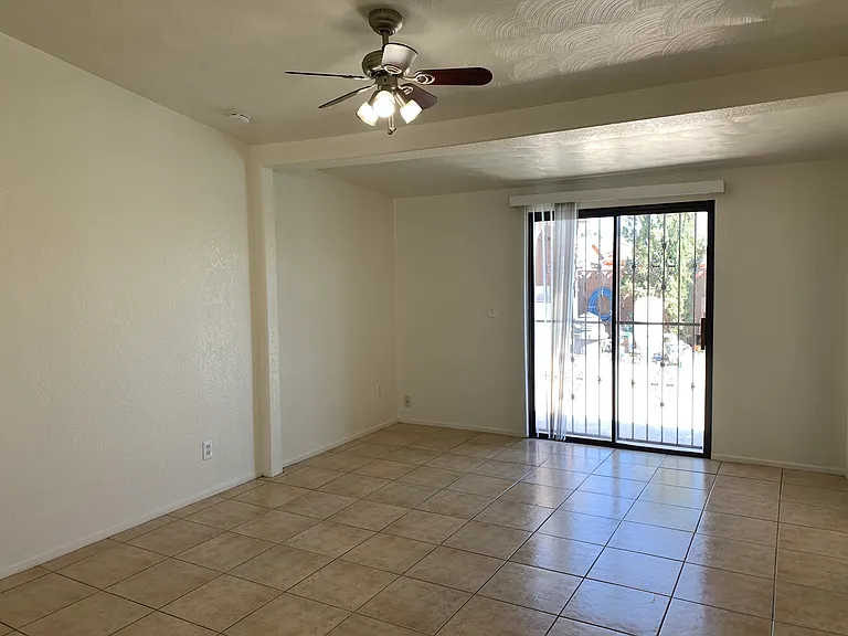 7300 Lattimore Dr — Photo 6
