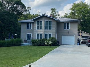 3272 Driftwood Ln, Metropolis, IL 62960