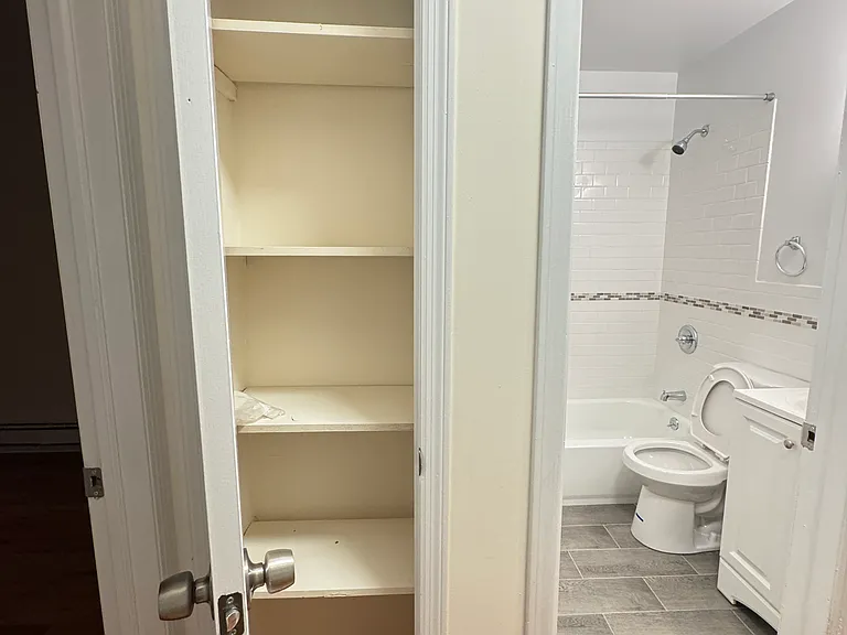 45 Watchogue Rd #2 — Photo 11