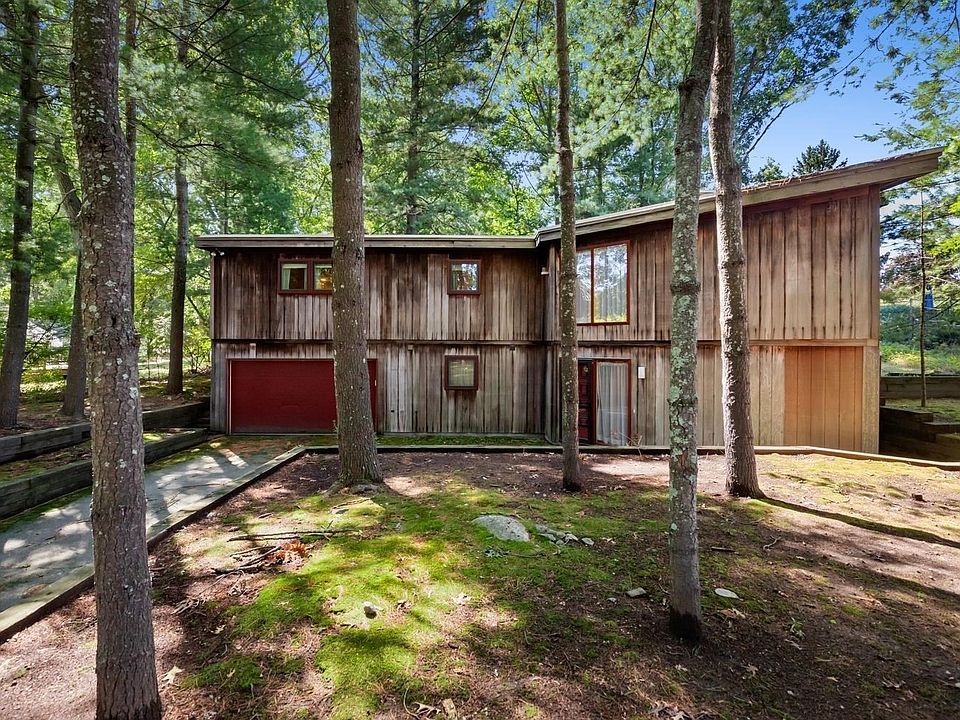 1st image of 1748 Trapelo Rd