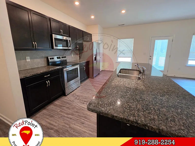 326 Settlers Pointe Dr — Photo 6