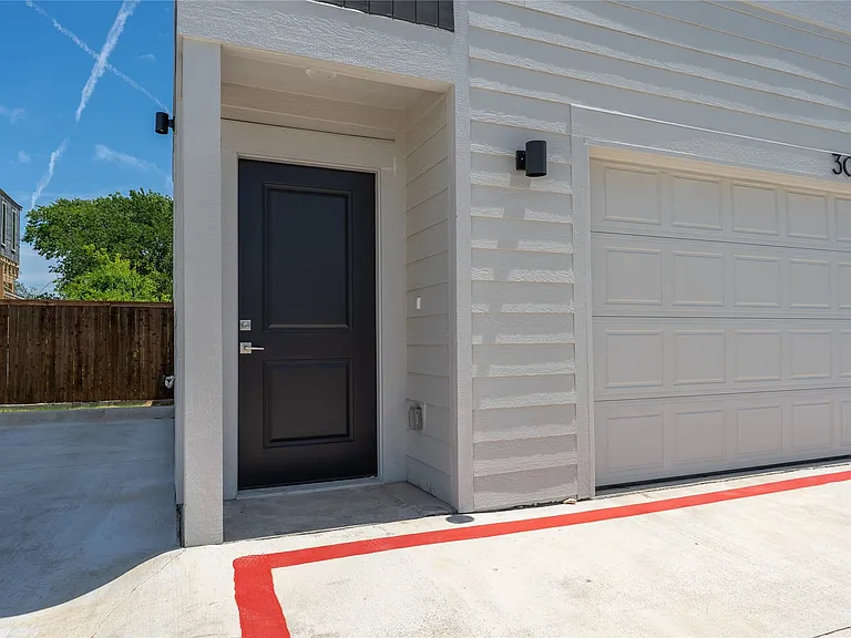 2025 Empire Central Dr #101 — Photo 6