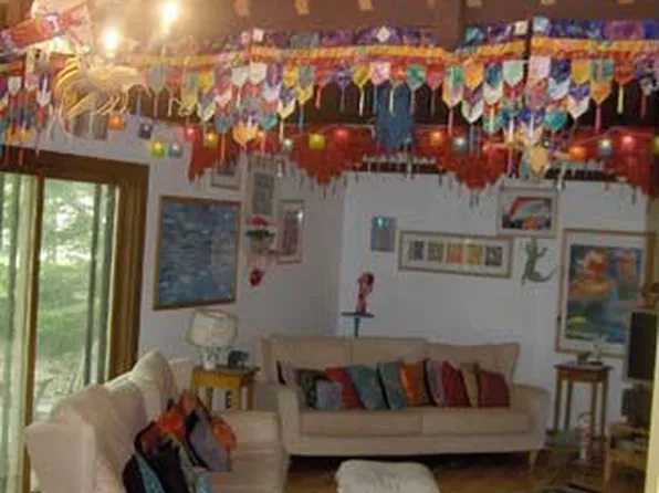 1650 Alex Ct, Allentown, PA 18103